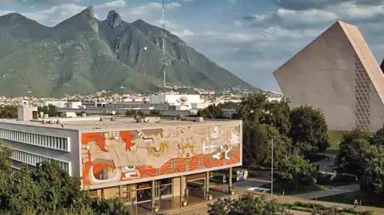 Tec de Monterrey suspende clases presenciales por coronavirus