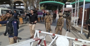 Ataque terrorista en una mezquita en Pakistán deja al menos 34 muertos y 150 heridos