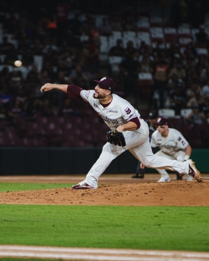 Charros se lleva el primero de la serie final en Culiac&aacute;n