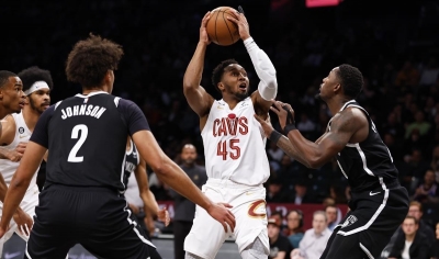 Donovan Mitchell lleva al triunfo a Cavs ante Nets con marcador 115-109