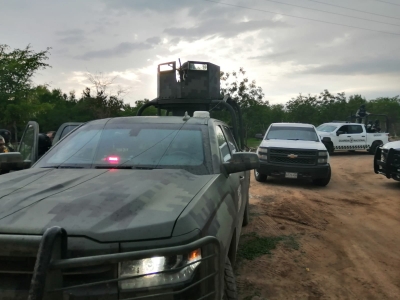La Base de Operaciones Mixtas aseguró dos camionetas tras enfrentamiento a balazos en el poblado Los Tecolotes