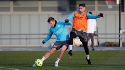 Aislan al entrenador del Real Madrid por Covid