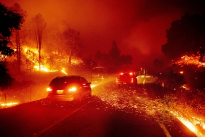 Incendios arrasan con m&aacute;s de 800 mil hect&aacute;reas en EU