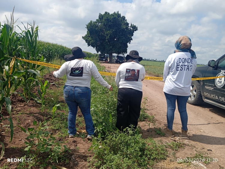 Localiza colectivo de b&uacute;squeda restos humanos enterrados de dos personas en Costa Rica, Culiac&aacute;n