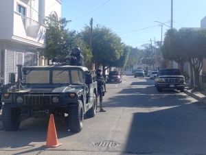 Se enfrentan fuerzas federales y civiles armados en el sector Los Huertos