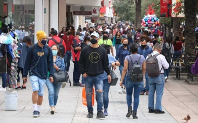 OMS pide fijarse m&aacute;s en ventilaci&oacute;n que en sana distancia para usar cubrebocas