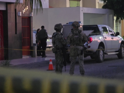 Atacan a balazos a un hombre cuando circulaba en camioneta en el sector La Conquista