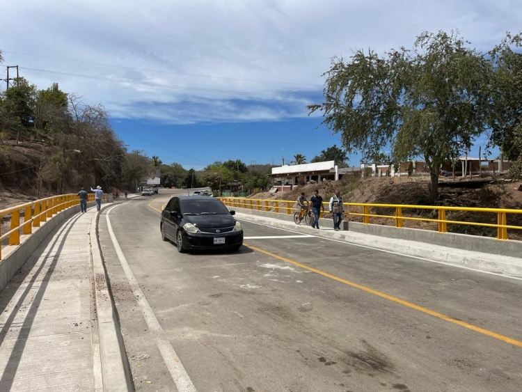 Ordena Rocha abrir a la circulación Puente de El Quelite
