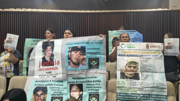 Por amenazas y humillaciones exigimos la destituci&oacute;n de Patricia Figueroa, en el Congreso del Estado: Reyna Pulido, madre buscadora