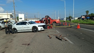 Tres personas mueren en choque sobre La Costerita en Culiac&aacute;n