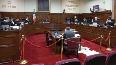 SCJN vota en contra de ordenar acatar suspensiones de la reforma judicial
