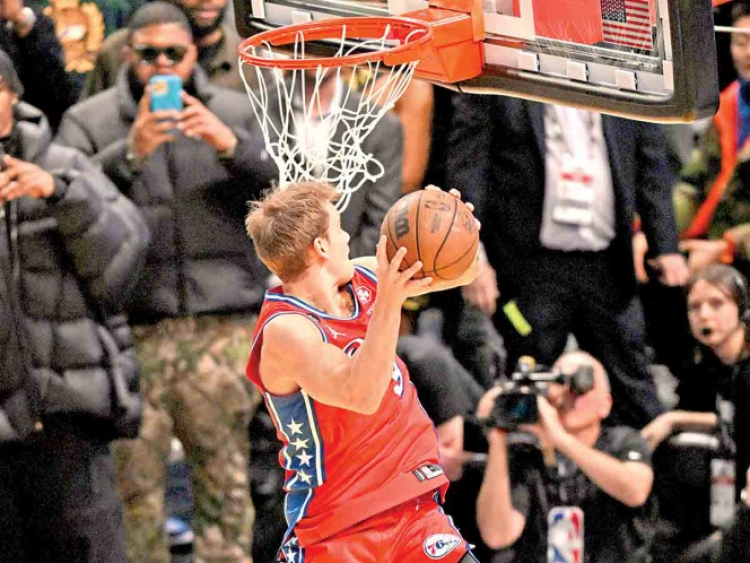 Matthew McClung gana el Concurso de Clavadas en el All-Star Game 2023 de la NBA