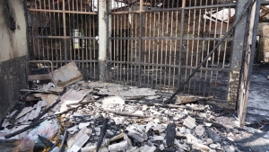 Al menos 41 presos mueren en un incendio en una c&aacute;rcel de Indonesia