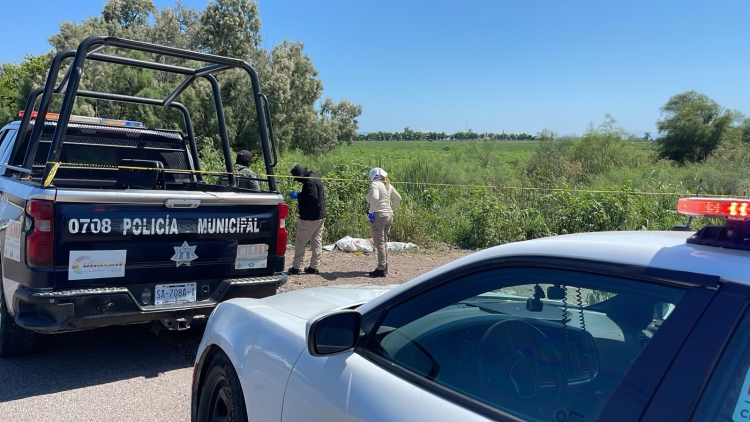 Localizan a un hombre asesinado y envuelto en una cobija, en Costa Rica, al Sur de Culiac&aacute;n