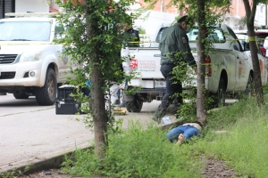 Hallan a jovencita asesinada a balazos a un lado del pante&oacute;n de La Lima, en Culiac&aacute;n