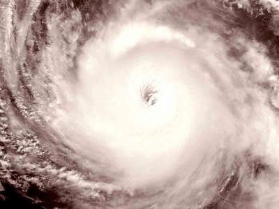 &lsquo;Felicia&rsquo; es hurac&aacute;n categor&iacute;a 4 en el Oc&eacute;ano Pac&iacute;fico