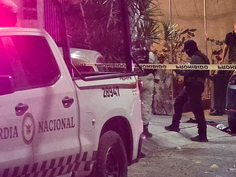 Atacan a balazos a dos hombres en el fraccionamiento Floresta en Culiac&aacute;n