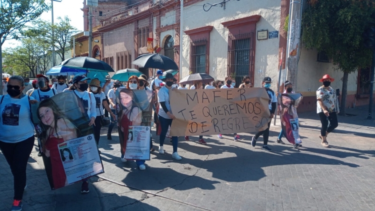 Exige mam&aacute; de Mafer investigar al pap&aacute;, vecinos y amigos por su desaparici&oacute;n