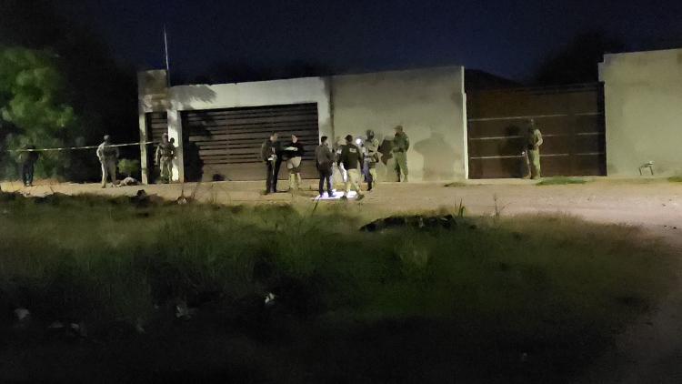 Hombre es localizado asesinado a balazos en la colonia Pedregal del Humaya