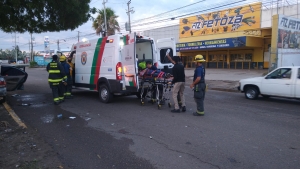 No llegaron a la consulta médica: vecinos de San Pedro, Navolato chocan y resultan lesionados