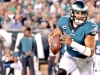 Jalen Hurts sufre una lesi&oacute;n en su hombro derecho