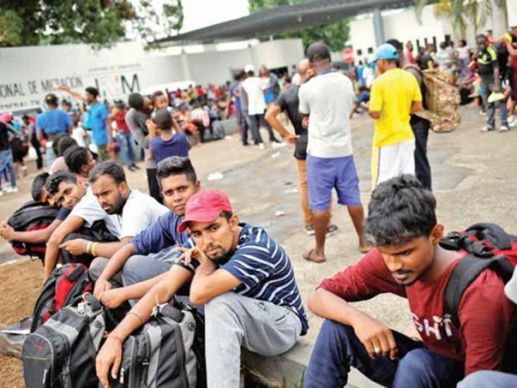 Ordena juez a liberar a migrantes por Covid-19, decreta darles residencia temporal