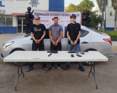Tras el reporte de un civil lesionado por disparos en Culiac&aacute;n, detienen a tres civiles con dos armas, cargadores, cartuchos y un veh&iacute;culo
