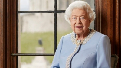 Familia de reina Isabel II viaja de urgencia a Balmoral para acompa&ntilde;ar a monarca enferma