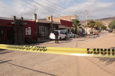 Una mujer es asesinada a balazos por su pareja