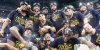 Cerveceros celebran de nuevo tras asegurar el t&iacute;tulo de la Divisi&oacute;n Central de la Liga Nacional