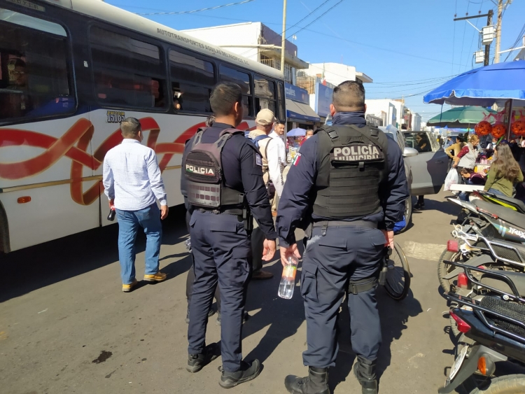 Detienen a 70 personas en operativo de seguridad del fin de semana en Mazatlán