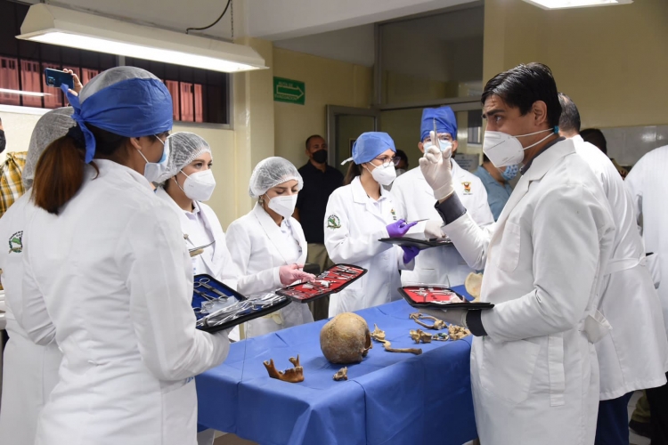 Hoy lunes inician las preinscripciones para las carreras del &aacute;rea en Medicina