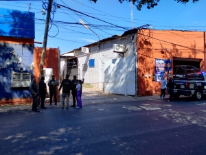 Vagabundo muere al caer de un techo de una bodega junto a la Prepa Central, en Culiacán