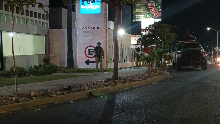 Dos hombres quedan heridos en ataque a balazos en el fraccionamiento Montebello en Culiac&aacute;n