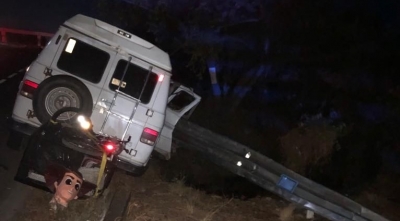 Familia se accidenta sobre la carretera Culiac&aacute;n-Mazatl&aacute;n; los afectados son llevados a un hospital debido a las lesiones originadas