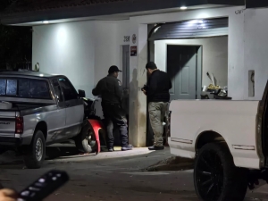 Balean taller de carrocer&iacute;a y trabajador queda herido en la colonia Pemex en Culiac&aacute;n