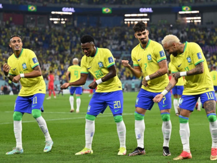 Brasil consigue octava clasificaci&oacute;n consecutiva a Cuartos; triunfa sobre Corea del Sur en Qatar