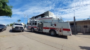 Un hombre resultó herido de quemaduras graves al topar con cables de alta tensión cuando pintaba una casa en la colonia Lázaro Cárdenas