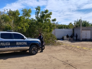 Lo matan con arma blanca en Altata, Navolato; lo dejan tirado sobre su propio charco de sangre