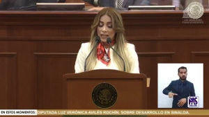 Niega diputada Ver&oacute;nica Roch&iacute;n inter&eacute;s de abandonar la bancada del PAS