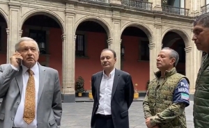 Sin reporte de da&ntilde;os en la CDMX por sismo de 7.5, informa AMLO