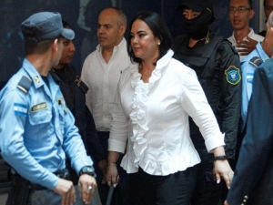 Tribunal hondure&ntilde;o condenan a 14 a&ntilde;os en prisi&oacute;n a exprimera dama por fraude