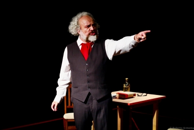 Con &ldquo;Marx en el Soho&rdquo; reabre este viernes el Teatro Socorro Astol del ISIC