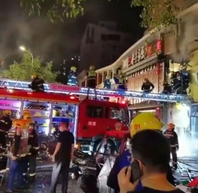 Tragedia en China: fallecen 31 personas por fuerte explosión dentro de un famoso restaurante