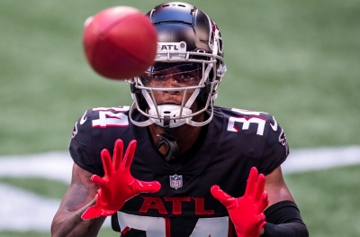 Los Halcones de Atlanta son primer equipo de la NFL vacunado