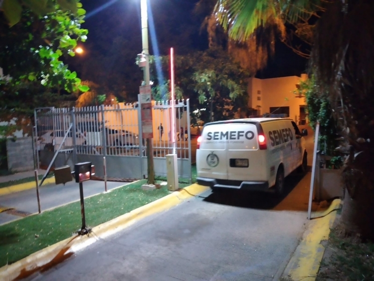 Con lesiones de arma blanca, hallan sin vida a un joven en el fraccionamiento Zona Dorada, de Culiac&aacute;n