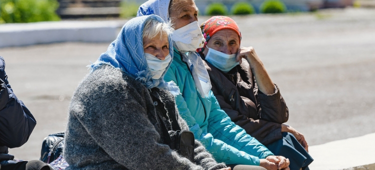 Pandemia empaña festejo del Día de las Madres