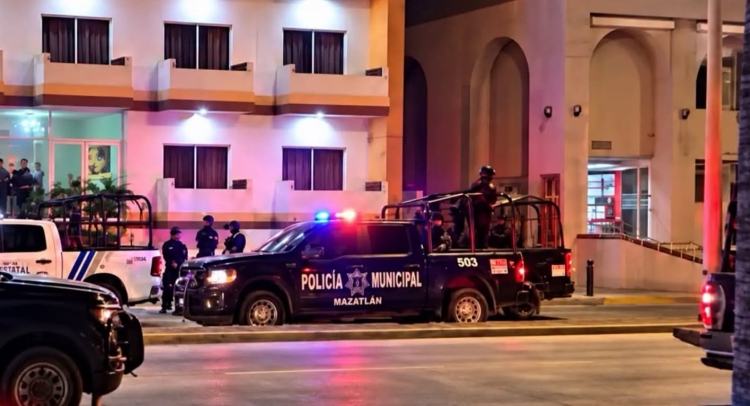 Matan a balazos a 2 personas en el interior de un hotel en la Colonia Palos Prietos, en Mazatl&aacute;n