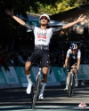 Otro t&iacute;tulo para el ciclista mexicano Isaac del Toro en Europa