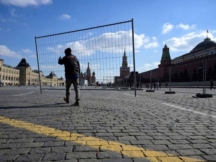 Darán cascos y chalecos antibalas a periodistas en Ucrania